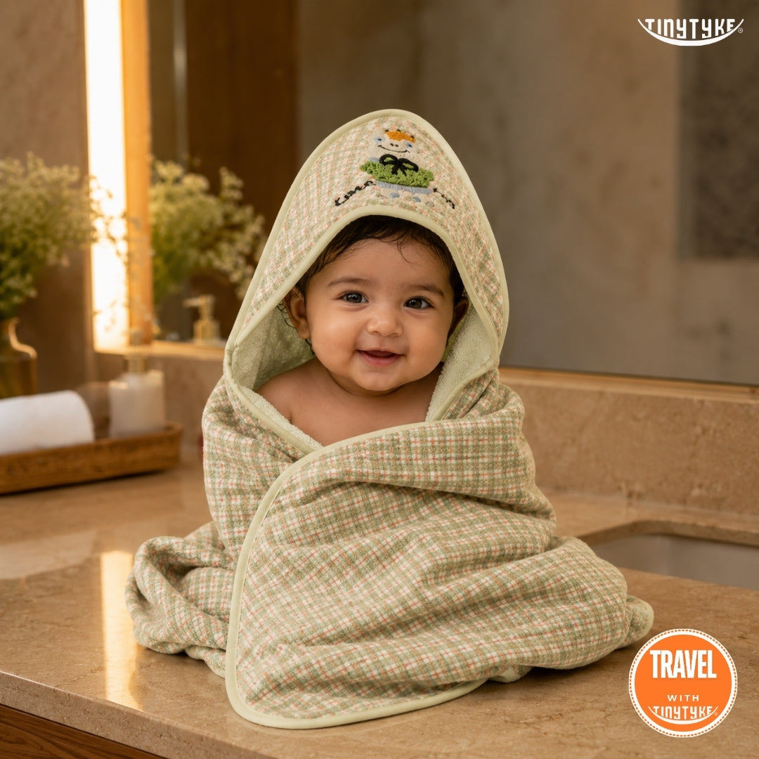 TinyTyke- CuddleWrap Hooded Blanket