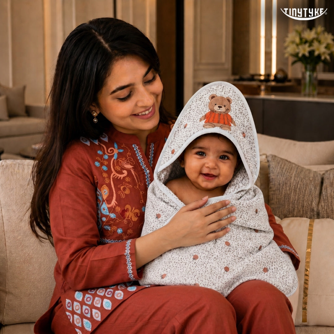 TinyTyke- CuddleWrap Hooded Blanket